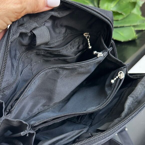 Baggalini Black Convertible Crossbody Purse – Multi-Way Carry, Like New - Picture 10 of 11